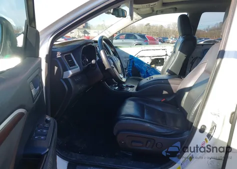 2015 Toyota Highlander Limited Platinum V6 из США, поврежденный, VIN 5TDDKRFH1FS101194